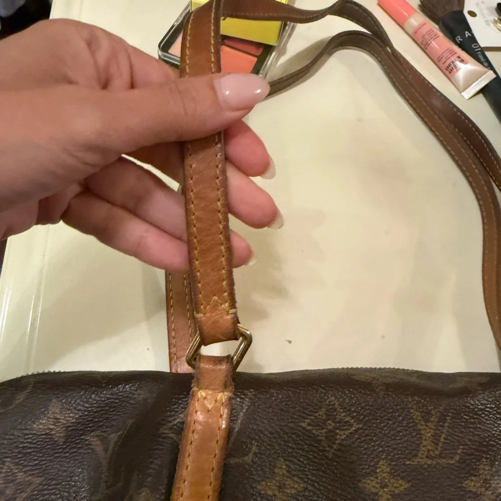 Louis Vuitton classic louis